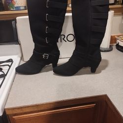 Black Woman's Boots