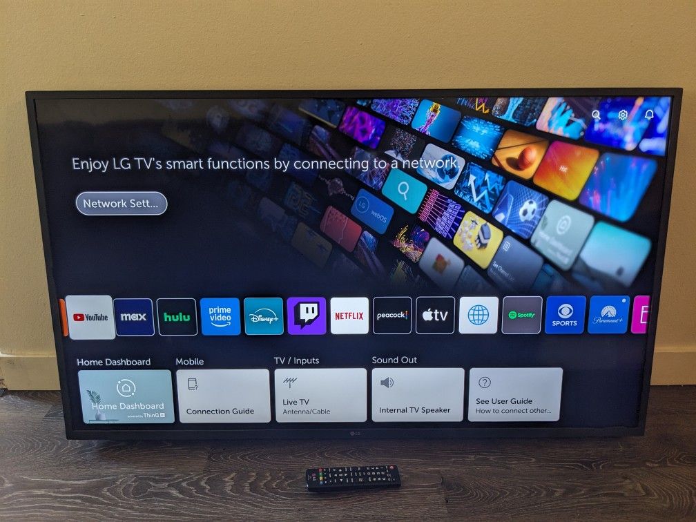 50" LG 4K UHD Class ThinQ Ai Smart TV - 120hz CMR (Gaming/Sports) - HDR10 - Bluetooth - Magic Smart Remote - Alexa/ Google Voice Control (MSRP $500)