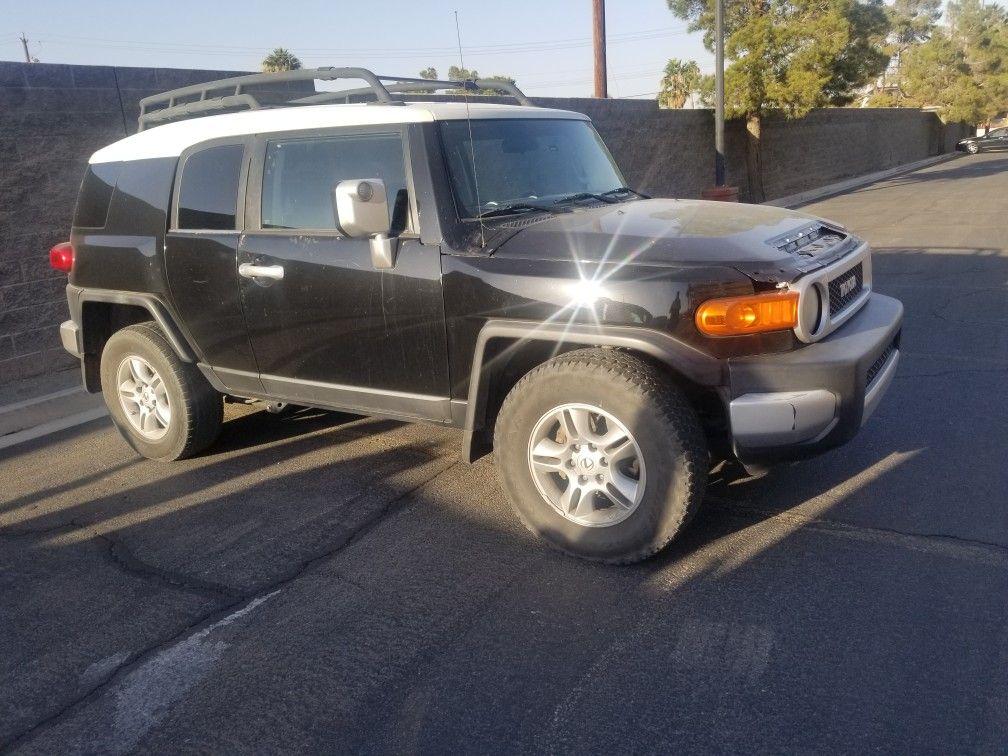 07 Toyota Fj cruiser for sale