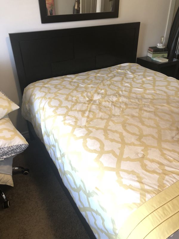 Complete Queen Bed Bedroom Set And Mattress Dresser Nightstand Complete Queen Bed Bedroom Set And Mattress Dresser Nightstand Box Spring All Included