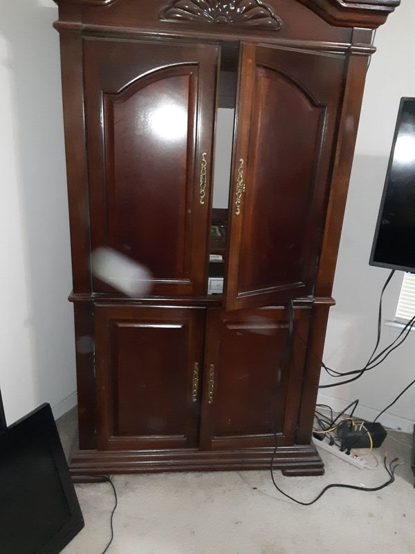 Havertys Cherry Oak TV Armoire for Sale in Lithonia, GA ...
