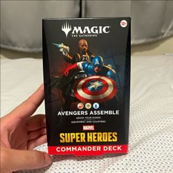 MTG Marvel Super Heroes Avengers Assemble and fantastic four Commander Deck