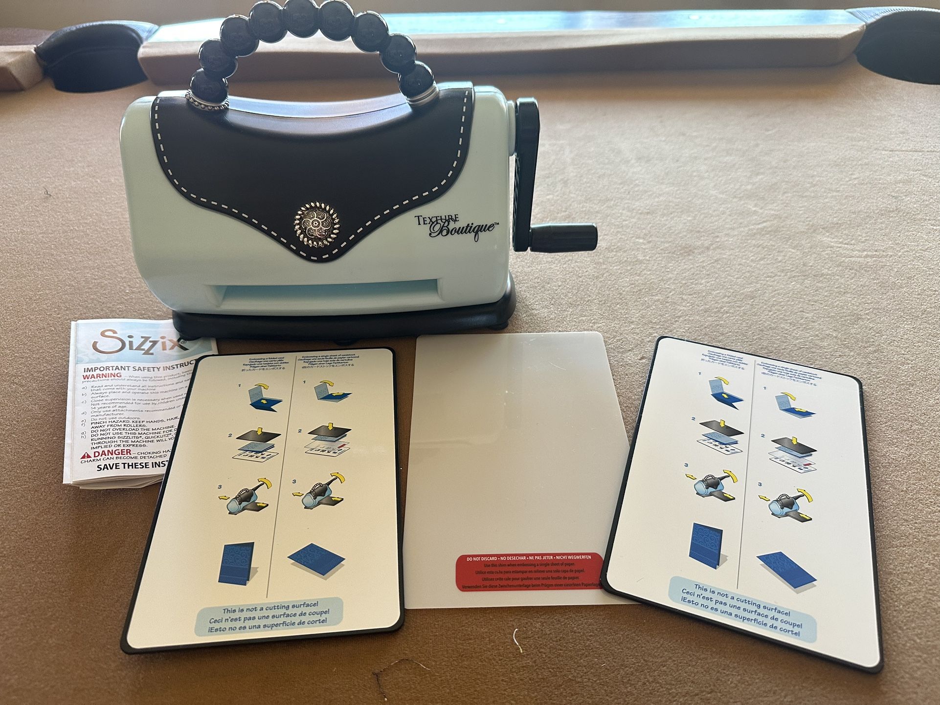 Sizzix Embossing Machine