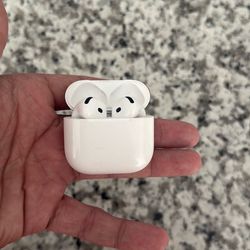 Airpods 4th gen