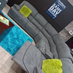 *Weekend Special*---Alejandra Stunning Gray Fabric Reclining Sectional Sofa---Now $1199---Delivery And Financing👌