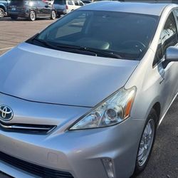 2014 Toyota Prius V
