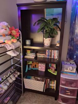 Book shelf
