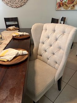 4 pottery barn Hayes tufted Dinning chairs