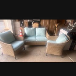 Three piece Hampton Bay patio furniture