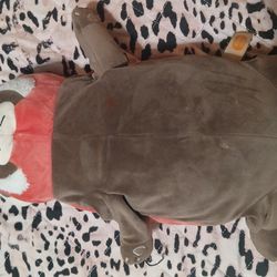 Red panda plushie