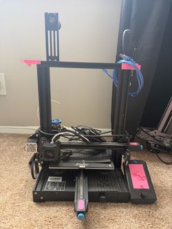 Creality Ender 3 V2 3D Printer – Fully Working