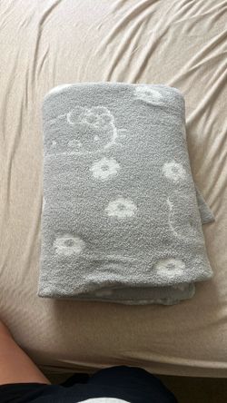 Reversible Twin Size Hello Kitty Blanket