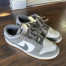 Nike Dunks