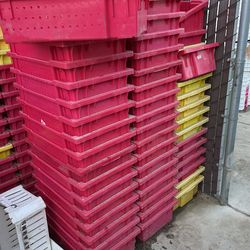 Plastic totes