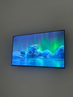 Insignia 35” TV