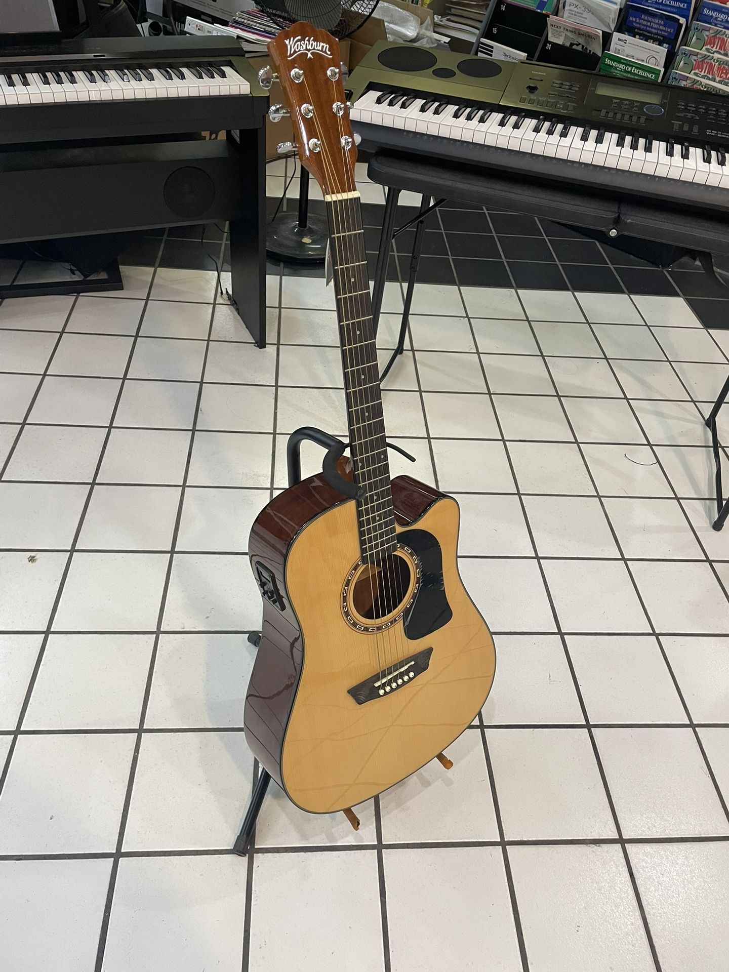 Washburn Guitar