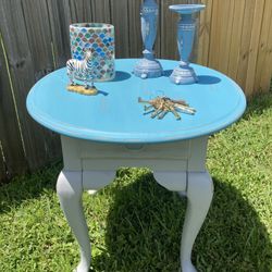 Nice side Table Teal Grey 