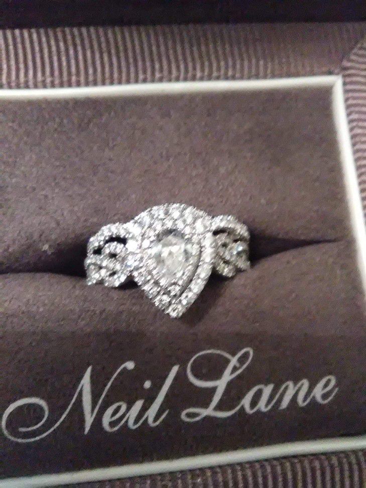 Engagement Ring For Sale A Great Deal