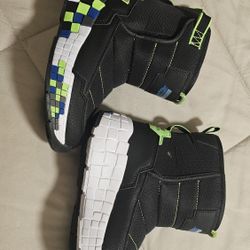 Sketchers 13.5 Books