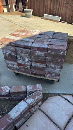 200 Bricks