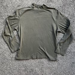 Olive green short turtleneck long sleeve shirt