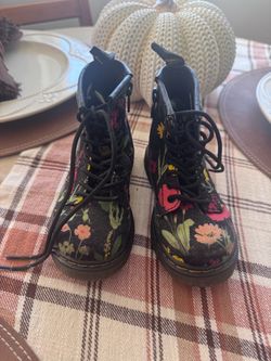 Dr Marten kids boots