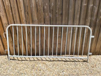 7' Galvanized Steel Crowd Control Fence
