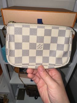 Louis Vuitton mini pochette damier azur