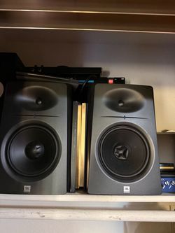 Studio speakers