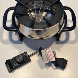 Rival Fondue Pot
