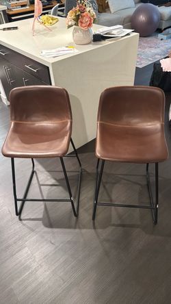 Hi top chair