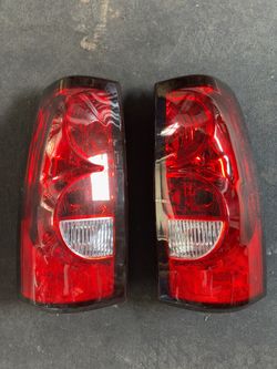 2000-2006 Chevy Silverado tail lights