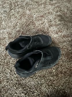 NIKE Omni Multi Court Boys/Toddlers Size 7C