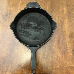 Pioneer Woman Cast Iron Skillet 8”