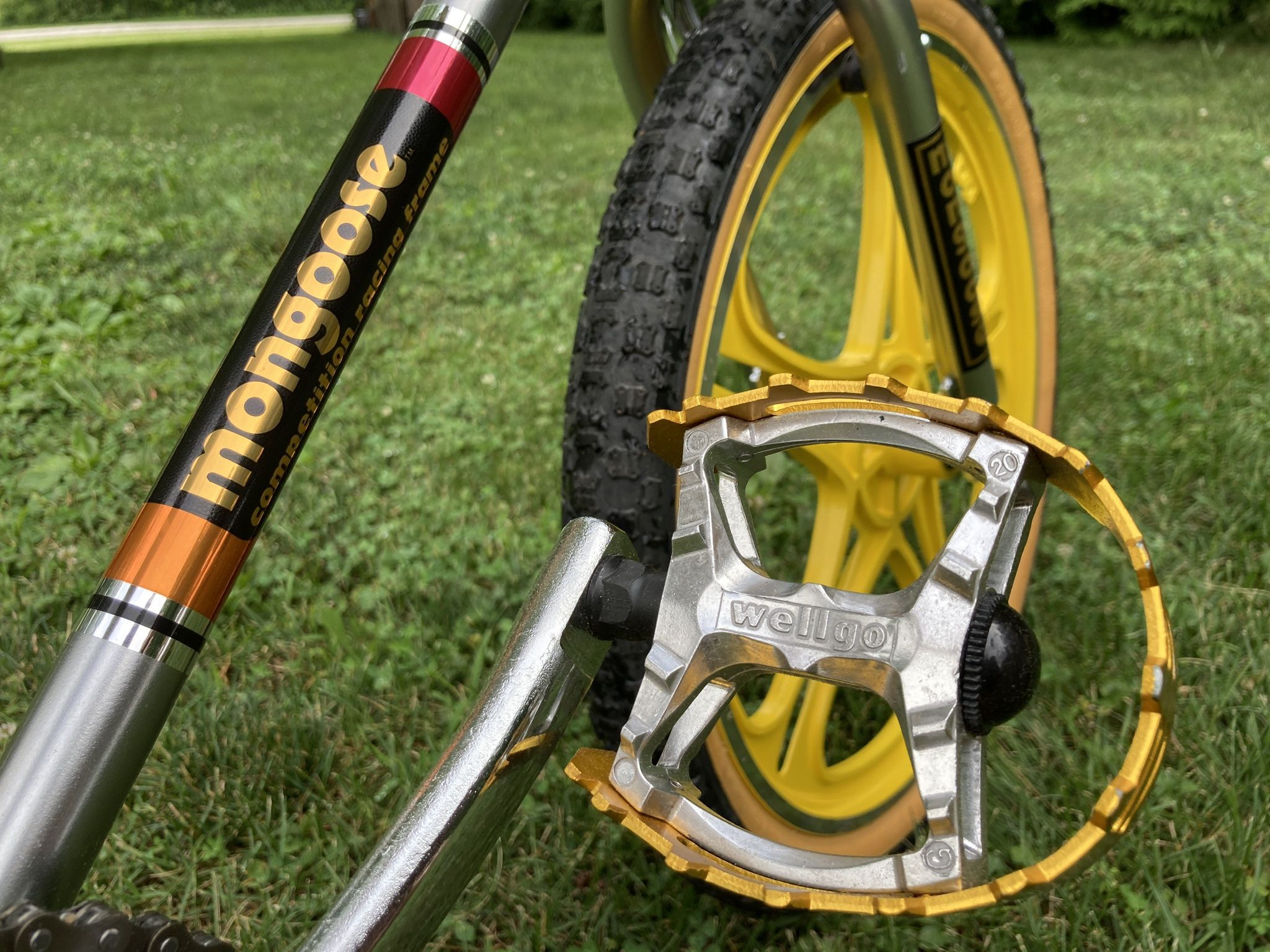 Mongoose 20” BMX Bike Bicycles