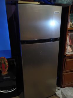 Frigidaire refrigerator 💯
