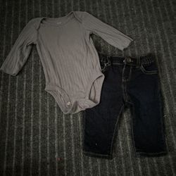 Baby clothes 