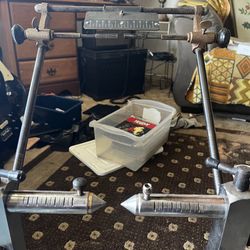 FRENCH VAR BIKE TRUING STAYTION