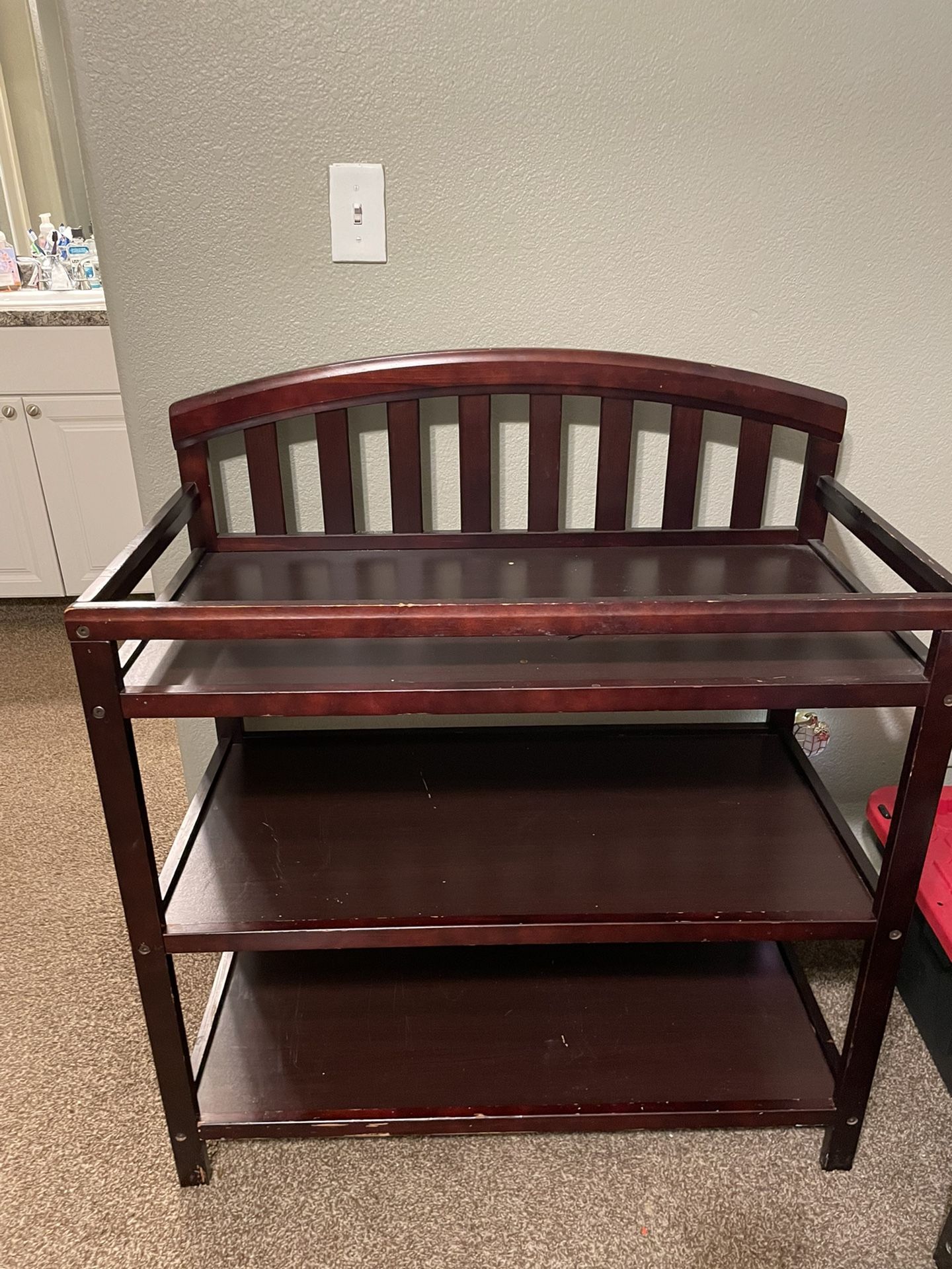 Changing table