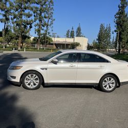 2012 Ford Taurus