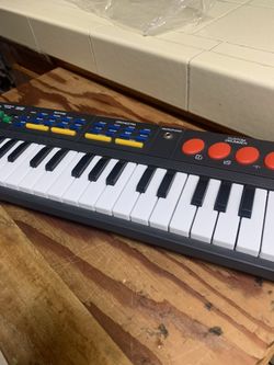 Small Portable Music Keyboard With Batteries . A good Way To Learn How To Play. Reduced 