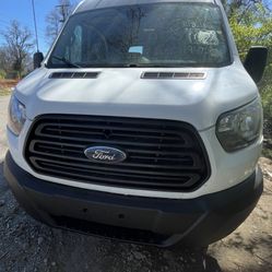 Ford Transit (contact info removed) Motor 3.7  medium roof