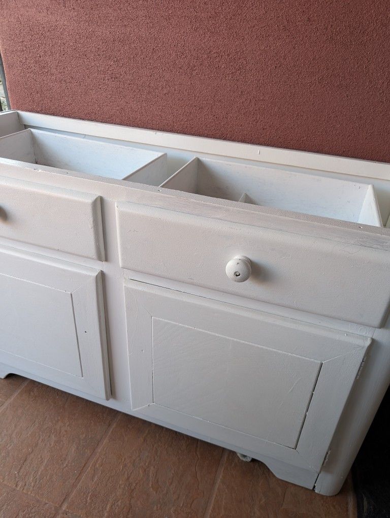 Kitchen Cabinet