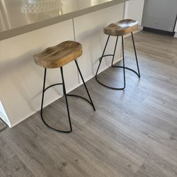 Penelope solid wood bar & counter Stools (2)
