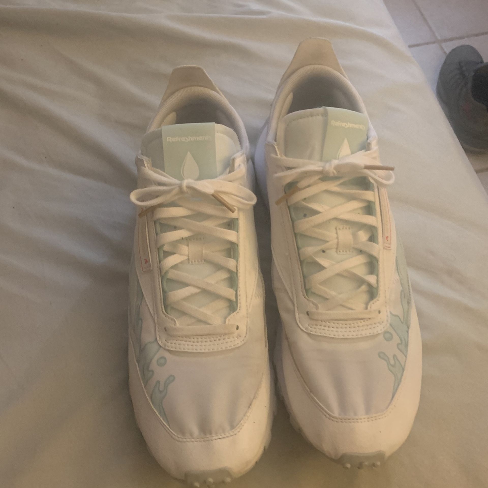 Reebok Hot Ones Shoes Size 12 1/2 And Will Sell For Best Offer