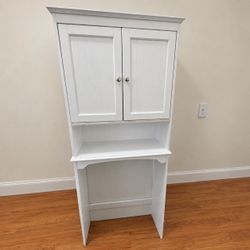 Over the toilet organizer