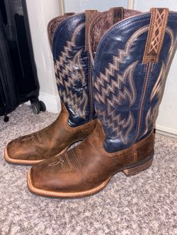 ARIAT MENS BOOTS