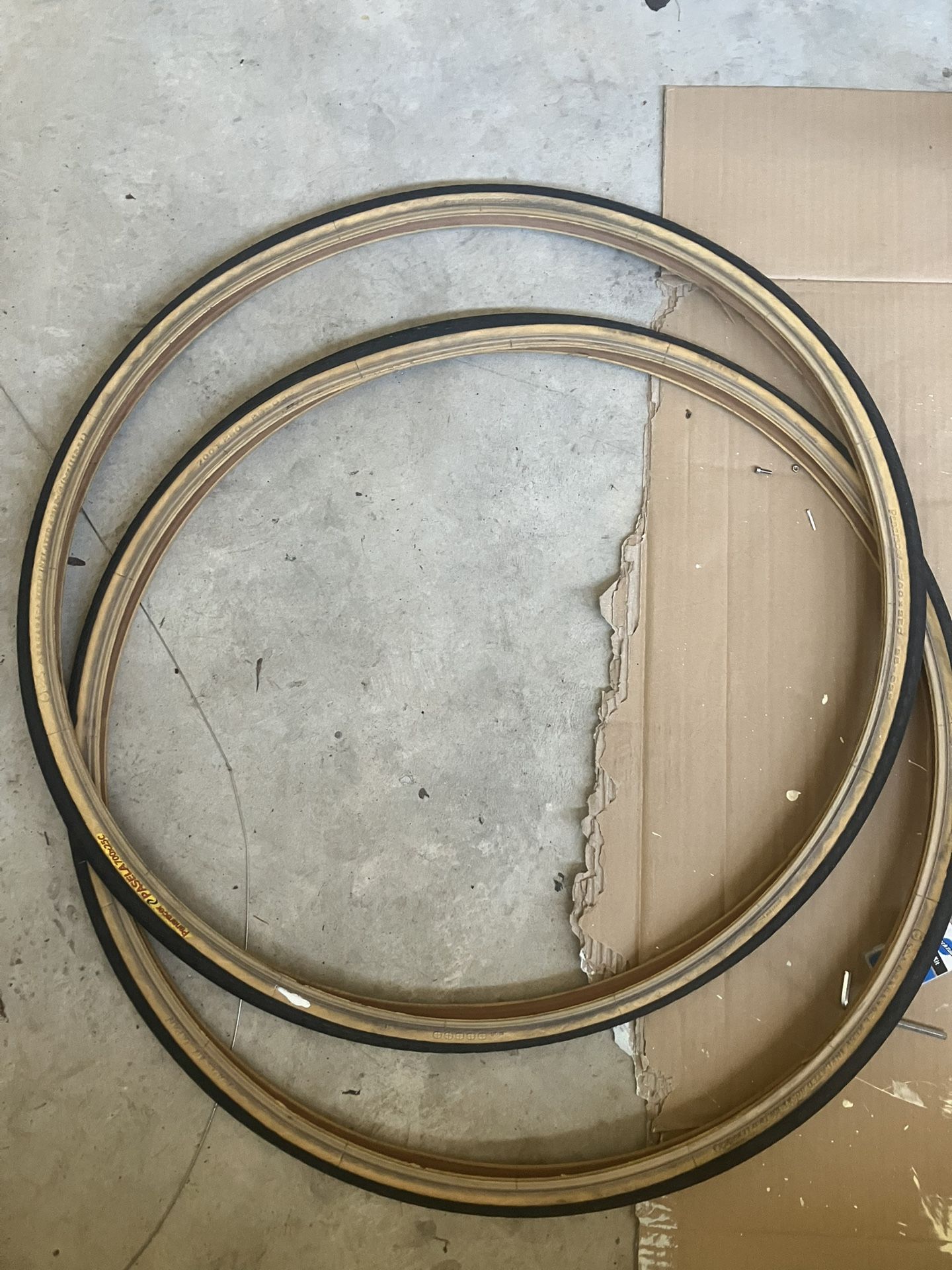 700x25c tires for road bikes