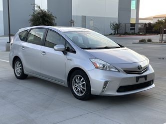2014 Toyota Prius V