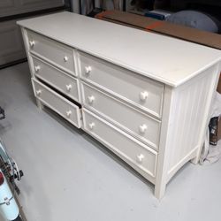Pottery Barn White 9-Drawer Dresser – Solid, Coastal Style